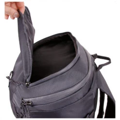 Blue Ice - Chiru Pack 25 - Sac à Dos D'escalade 11 Blue Ice - Chiru Pack 25 - Sac à Dos D'escalade -Extérieur Camping Magasin blue ice chiru pack 25 sac a dos descalade detail 6