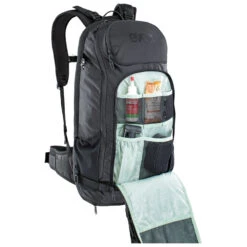 Evoc - FR Trail E-Ride 20 - Sac à Dos Vélo 10 Evoc - FR Trail E-Ride 20 - Sac à Dos Vélo -Extérieur Camping Magasin evoc fr trail e ride 20 sac a dos velo detail 5