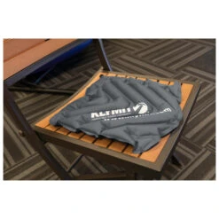 Klymit - V Seat - Coussin D'assise 6 Klymit - V Seat - Coussin D'assise -Extérieur Camping Magasin klymit v seat coussin dassise detail 3