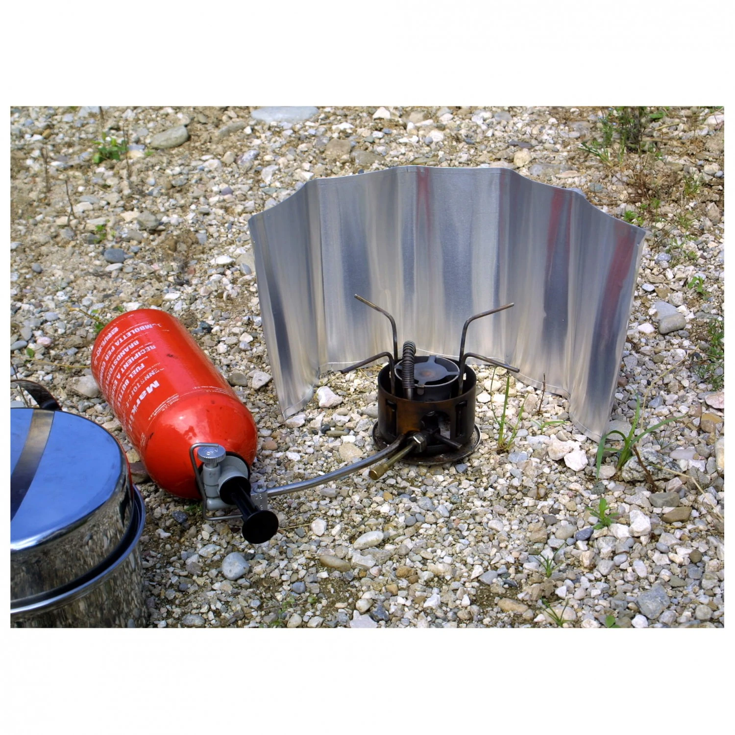 Origin Outdoors - Rollable Aluminium Windscreen 3 Origin Outdoors - Rollable Aluminium Windscreen – Image 3