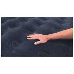 Outwell - Superior With Built-In Pump - Lit Gonflable 8 Outwell - Superior With Built-In Pump - Lit Gonflable -Extérieur Camping Magasin outwell superior with built in pump lit gonflable detail 3