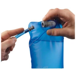 Salomon - Soft Reservoir - Poche à Eau 9 Salomon - Soft Reservoir - Poche à Eau -Extérieur Camping Magasin salomon soft reservoir poche a eau detail 4