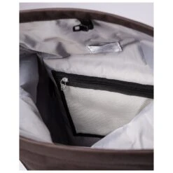 Sandqvist - Bernt 20 - Sac à Dos Journée 11 Sandqvist - Bernt 20 - Sac à Dos Journée -Extérieur Camping Magasin sandqvist bernt 20 sac a dos journee detail 6