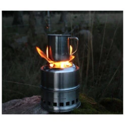 Stabilotherm - Wood Stove Stack - Réchaud à Combustible Sec 5 Stabilotherm - Wood Stove Stack - Réchaud à Combustible Sec -Extérieur Camping Magasin stabilotherm wood stove stack rechaud a combustible sec detail 3