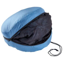 Y By Nordisk - Kiby Packable Down Travel Blanket - Couverture -Extérieur Camping Magasin y by nordisk kiby packable down travel blanket couverture detail 3